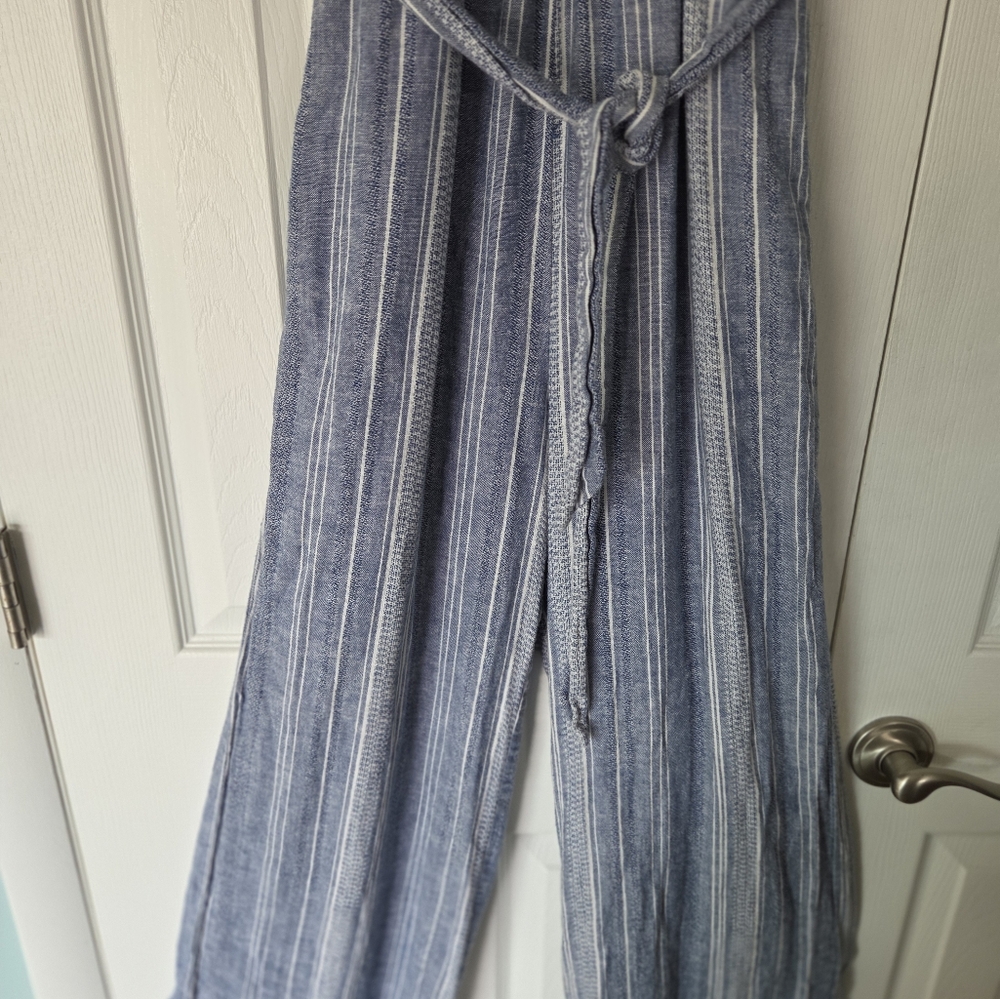 Guess Blue Striped Chambray Jumpsuit with Wide-Leg Design - Picture 4 of 17